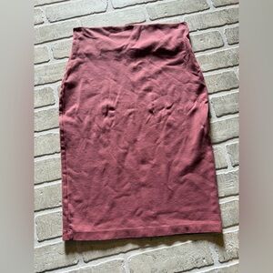 NWOT Cefian Elegant Pink Stretchy Pencil Skirt